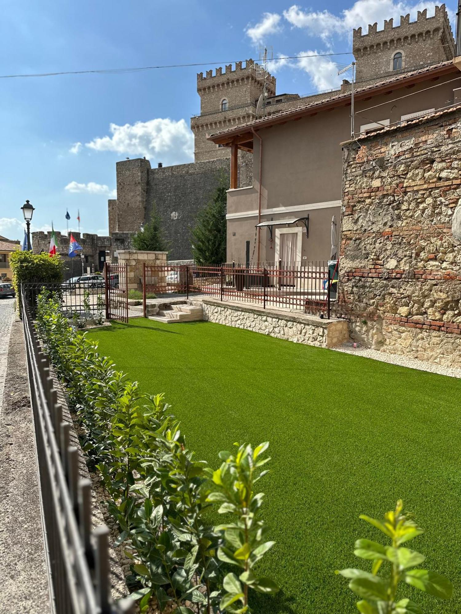 Appartamento Il Bijoux Celano Esterno foto